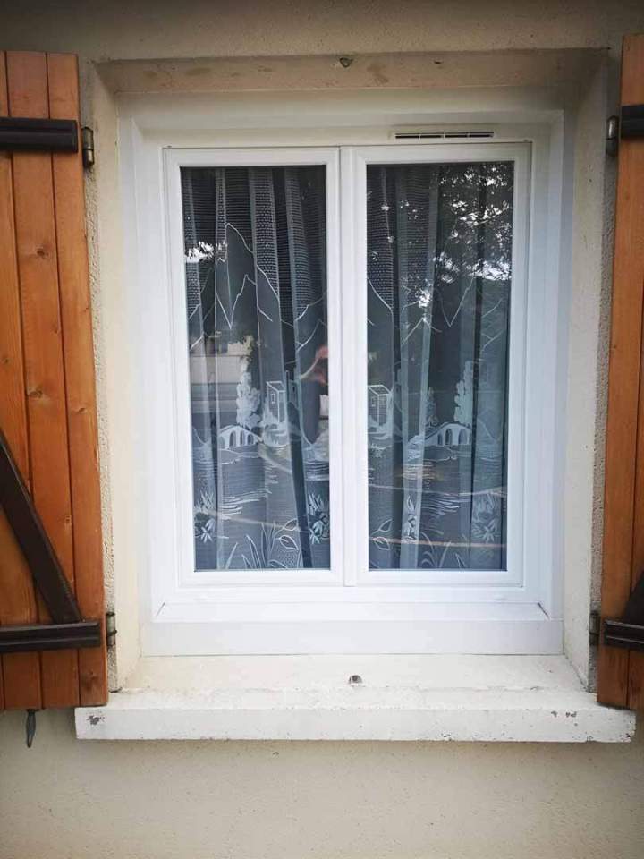 Montage de porte d’entrée Briollay