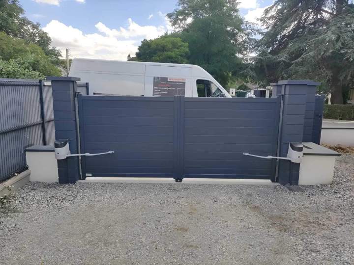 Pilotage de vos équipements extérieurs du bout des doigts